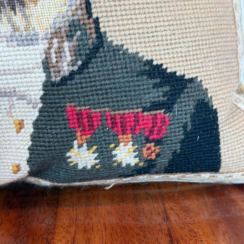 N/A *vtg needlepoint